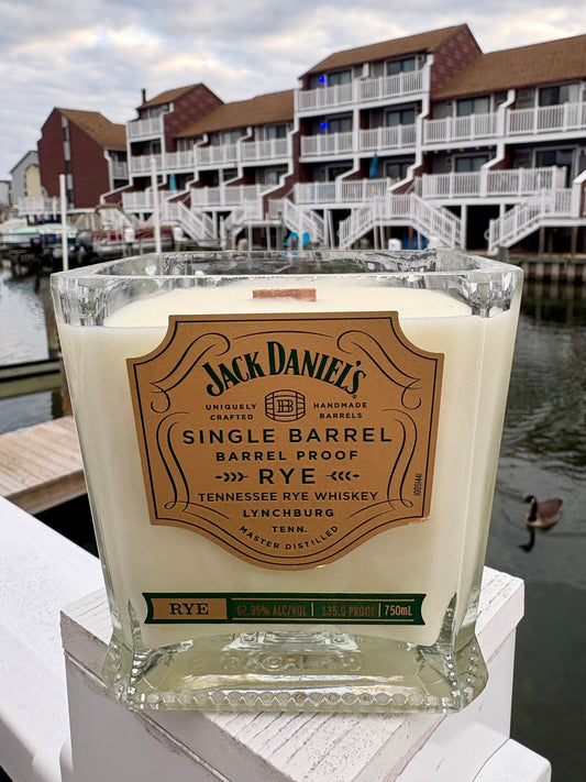 Jack Daniel's Single Barrel Rye / Distiller's Chill - Handmade & Upcycled Soy Wax Candle