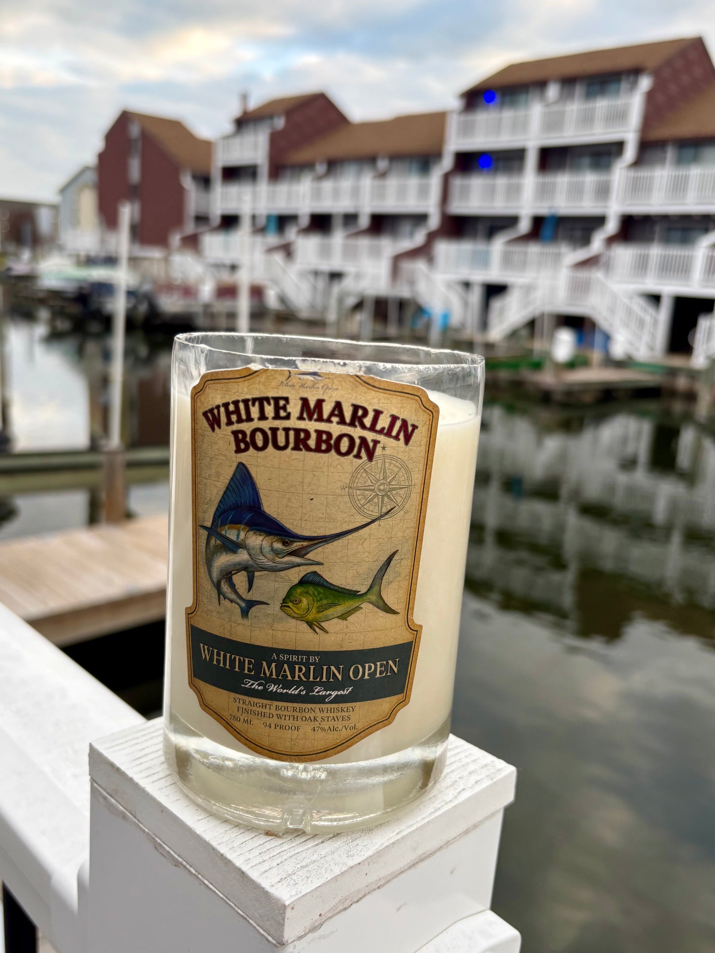 The Trophy Cask (catch) White Marlin Open Bourbon - Handmade & Upcycled Soy Wax Candle