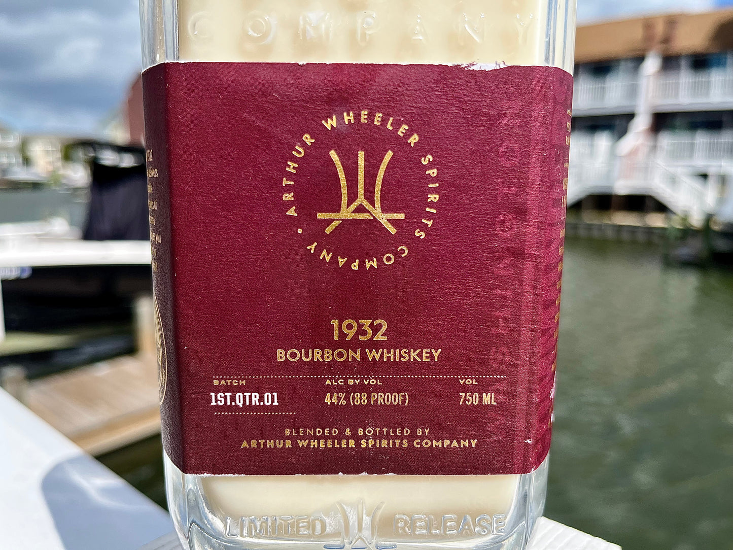 HAIL TO THE SKINS RESERVE - Handmade & Upcycled Soy Wax Candle